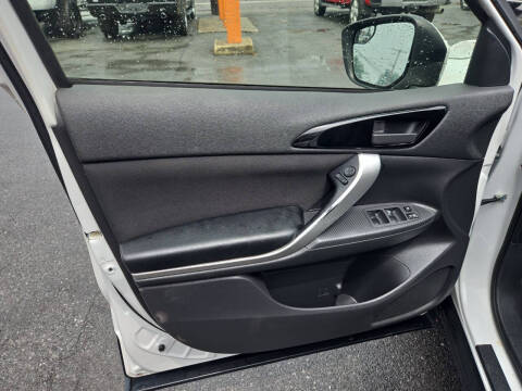 2018 Mitsubishi Eclipse Cross ES