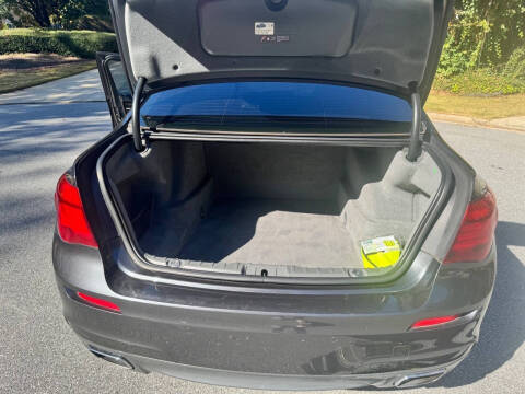 2015 BMW 7 Series 750i