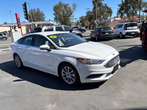 2017 Ford Fusion Hybrid S