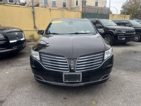 2019 Lincoln MKT Town Car Livery Fleet