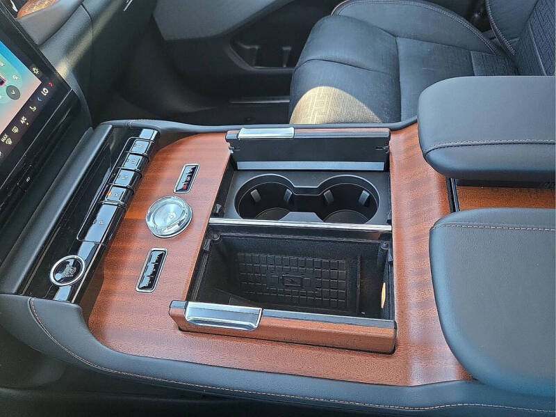 2026 Lincoln Navigator L Black Label