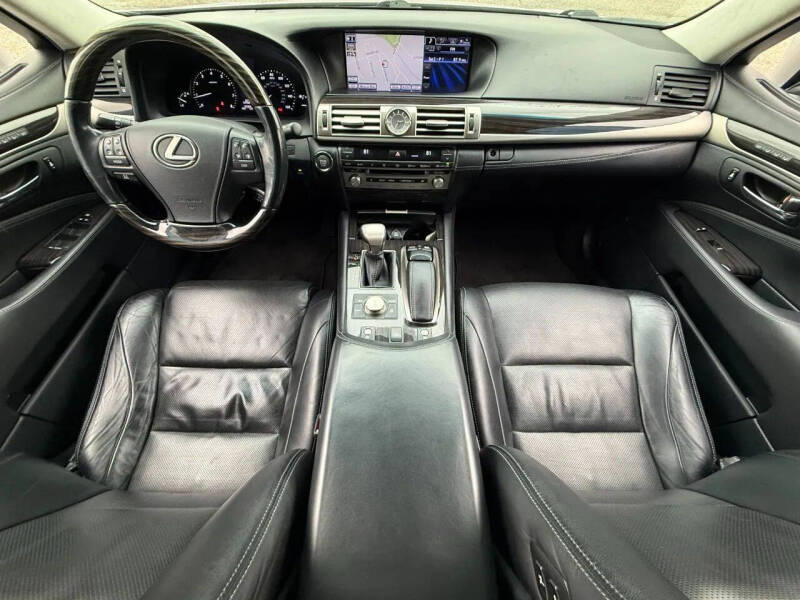 2013 Lexus LS 460