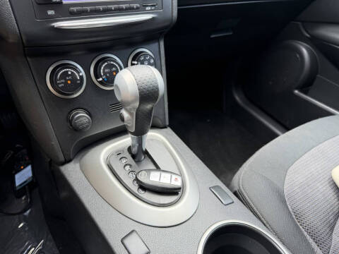 2013 Nissan Rogue SV