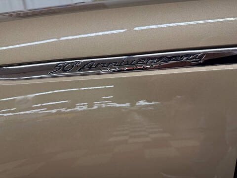 2005 Ford Thunderbird Deluxe