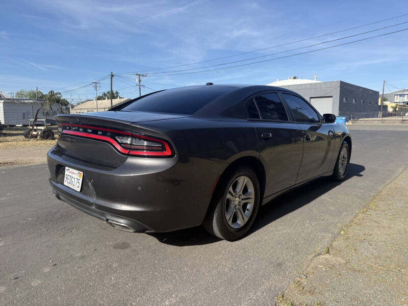 2019 Dodge Charger SXT