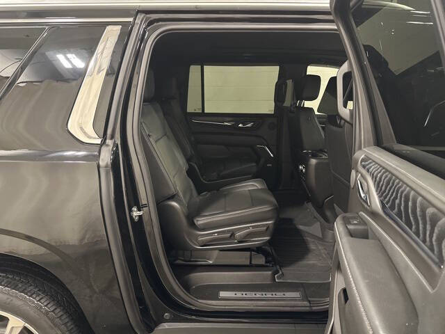 2023 GMC Yukon XL Denali