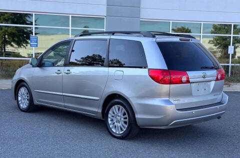 2010 Toyota Sienna