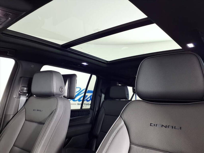 2024 GMC Yukon XL Denali