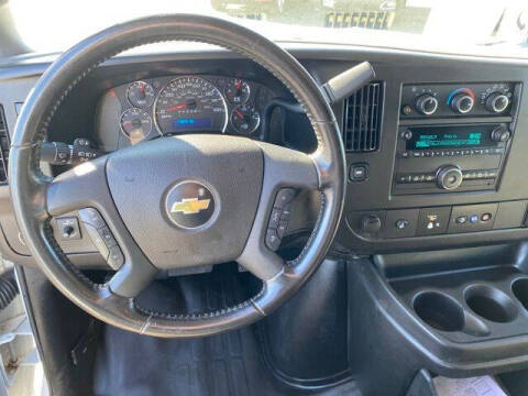2022 Chevrolet Express 2500