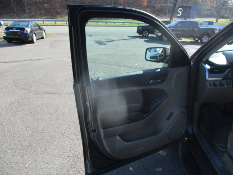 2016 Chevrolet Suburban LT