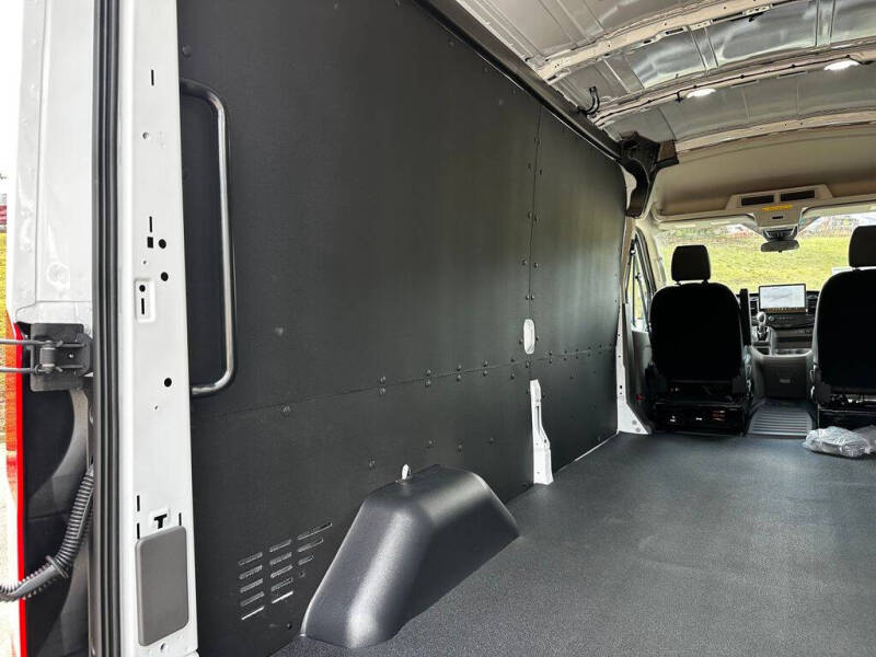 2026 Ford Transit 250