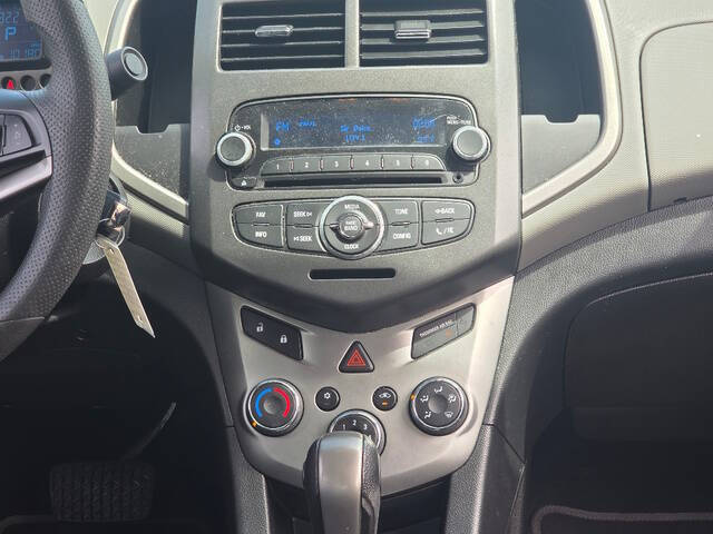 2015 Chevrolet Sonic LT Auto