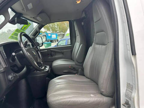 2019 Chevrolet Express 2500