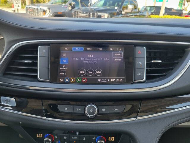 2022 Buick Enclave Premium