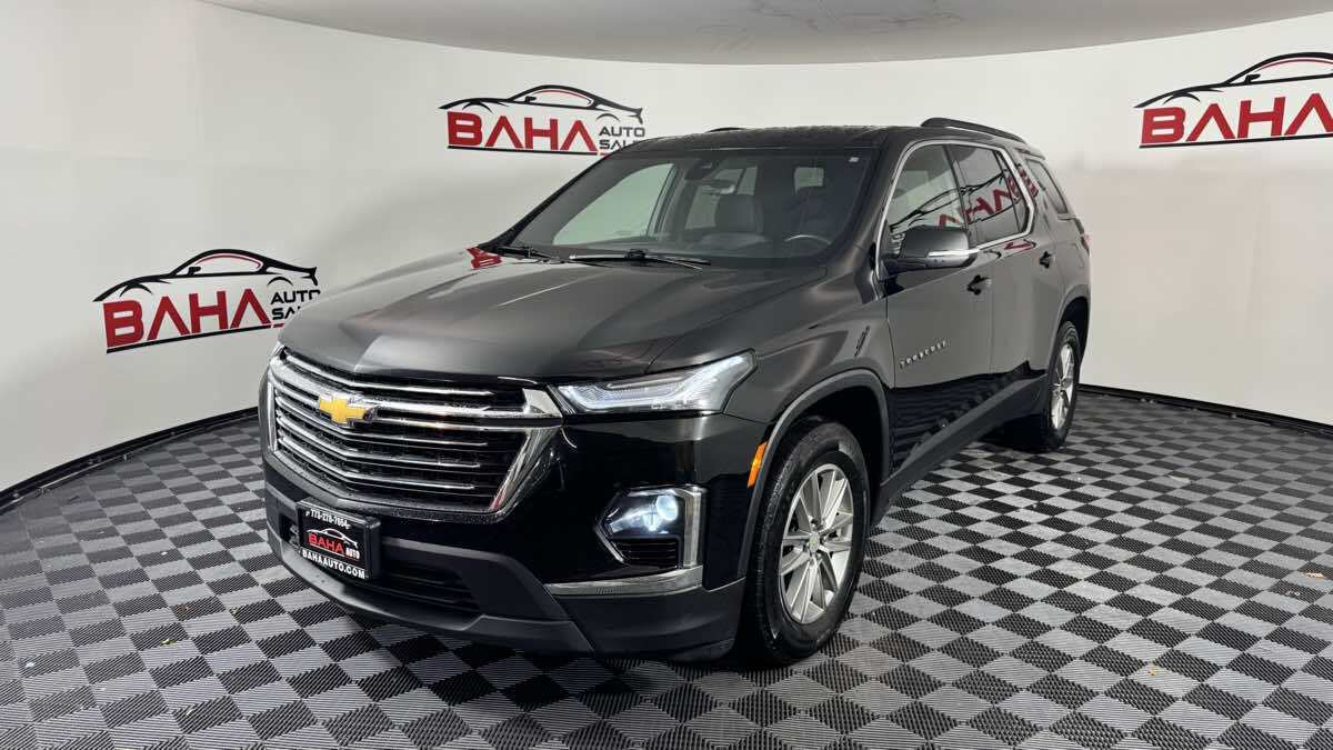 Black 2023 Chevrolet Traverse LT Cloth LT Cloth 4dr SUV 2