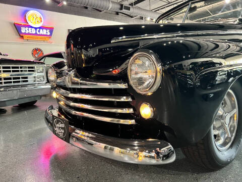 1947 Ford Super Deluxe
