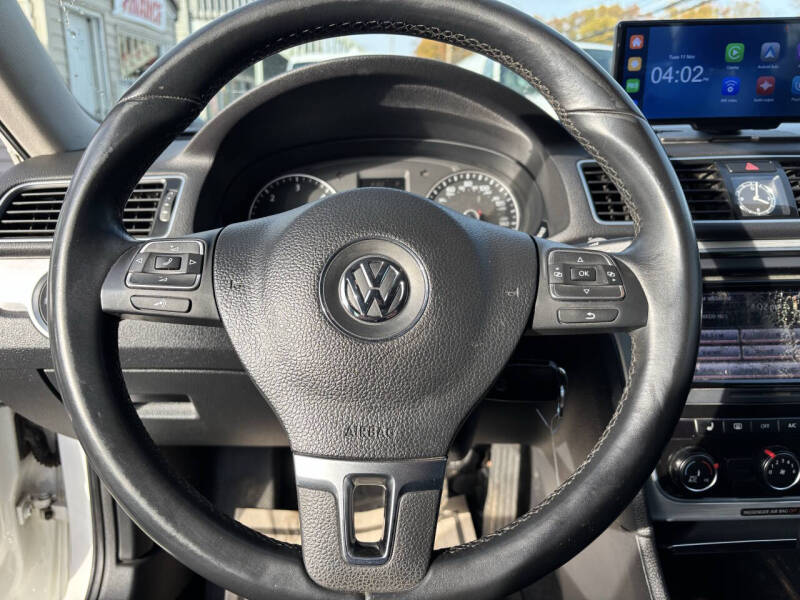 2013 Volkswagen Passat TDI SE