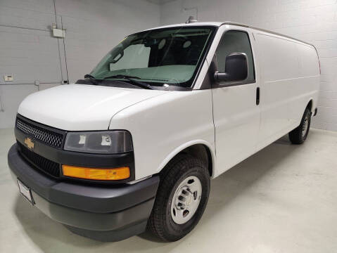 2023 Chevrolet Express 2500