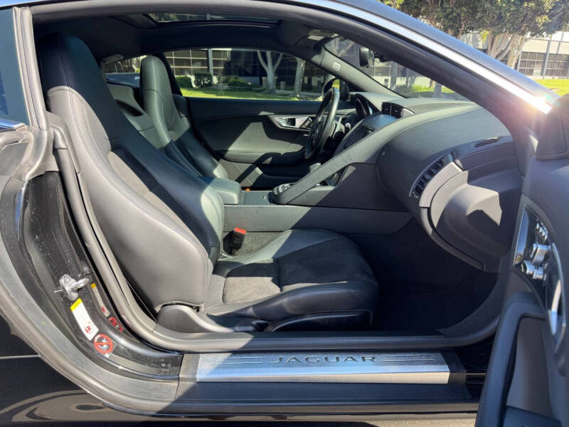 2016 Jaguar F-TYPE