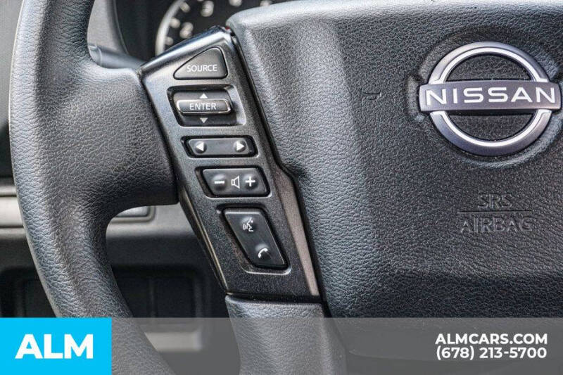 2023 Nissan Frontier SV