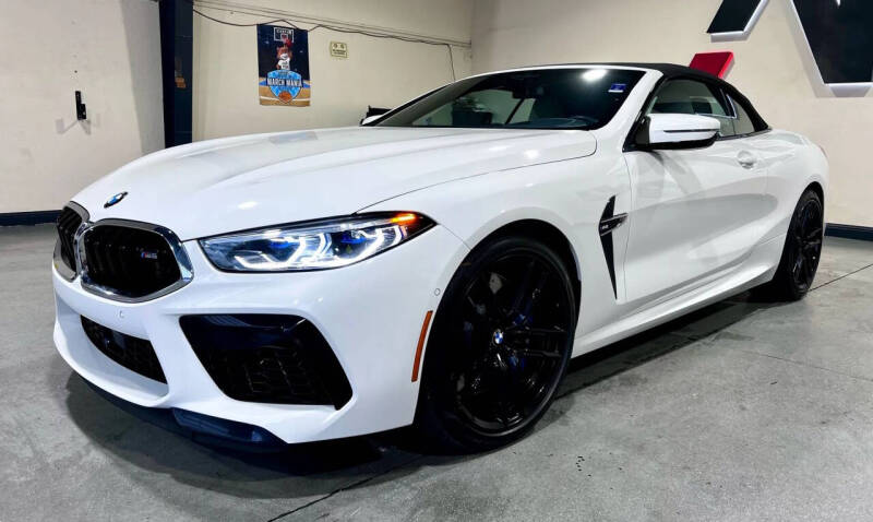 2020 BMW M8