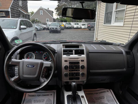 2010 Ford Escape XLT