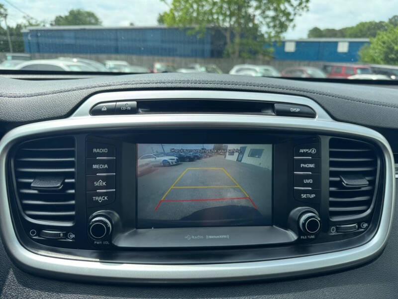 2018 Kia Sorento LX