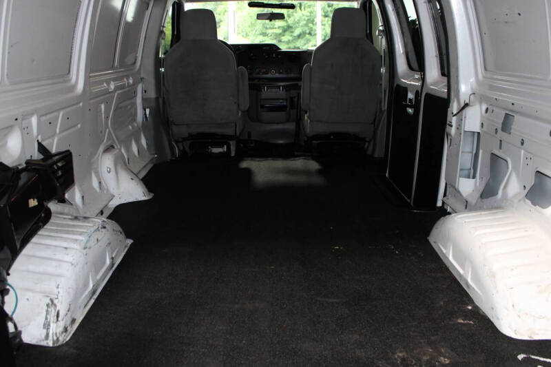 2009 Ford E-Series E-150