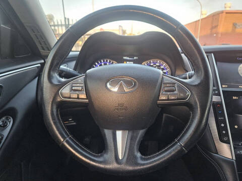 2015 Infiniti Q50 Premium