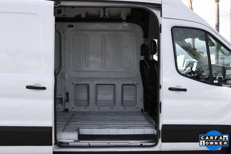 2023 Ford Transit 250