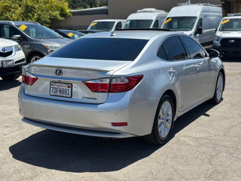 2014 Lexus ES 300h