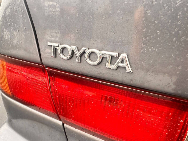 1999 Toyota Camry LE