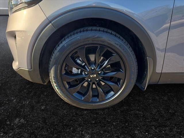 2020 Kia Sorento S V6