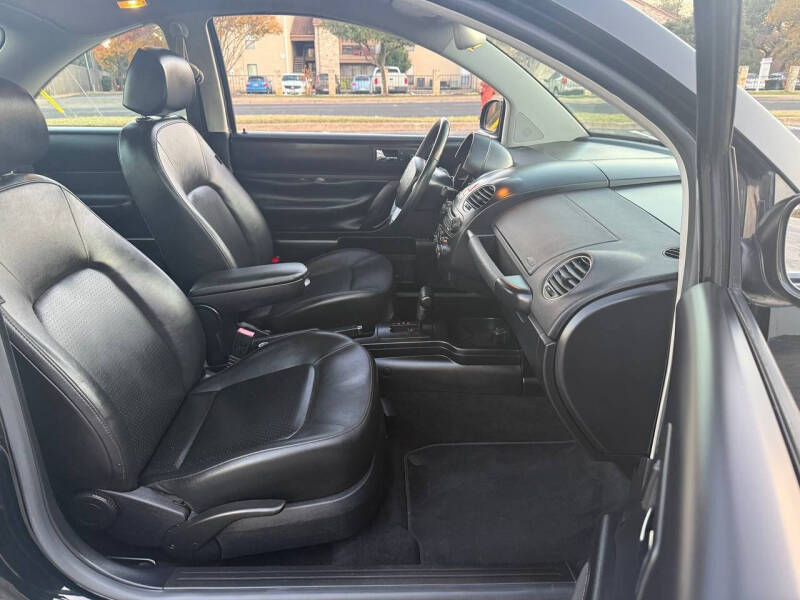 2010 Volkswagen New Beetle Base PZEV