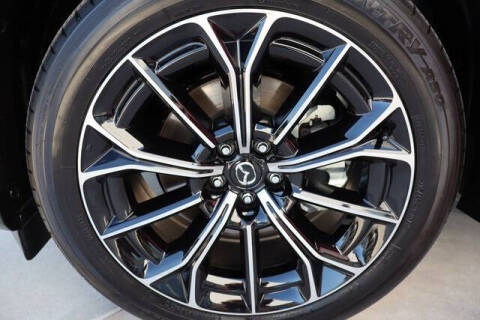 2025 Mazda CX-70 Plug-in Hybrid Premium