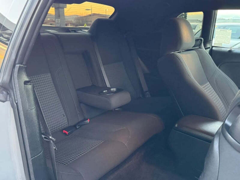 2017 Dodge Challenger SXT