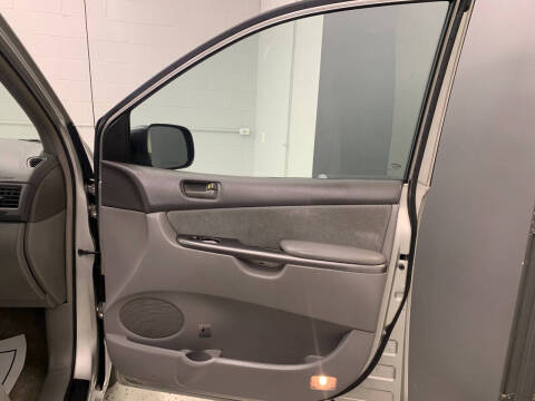 2008 Toyota Sienna LE 7-Passenger