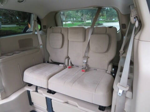 2013 Dodge Grand Caravan SE