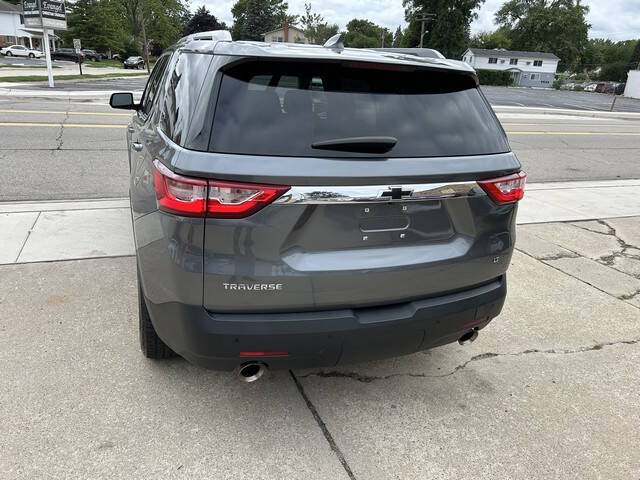 2018 Chevrolet Traverse LT Cloth