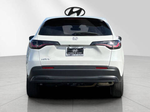 2025 Honda HR-V LX