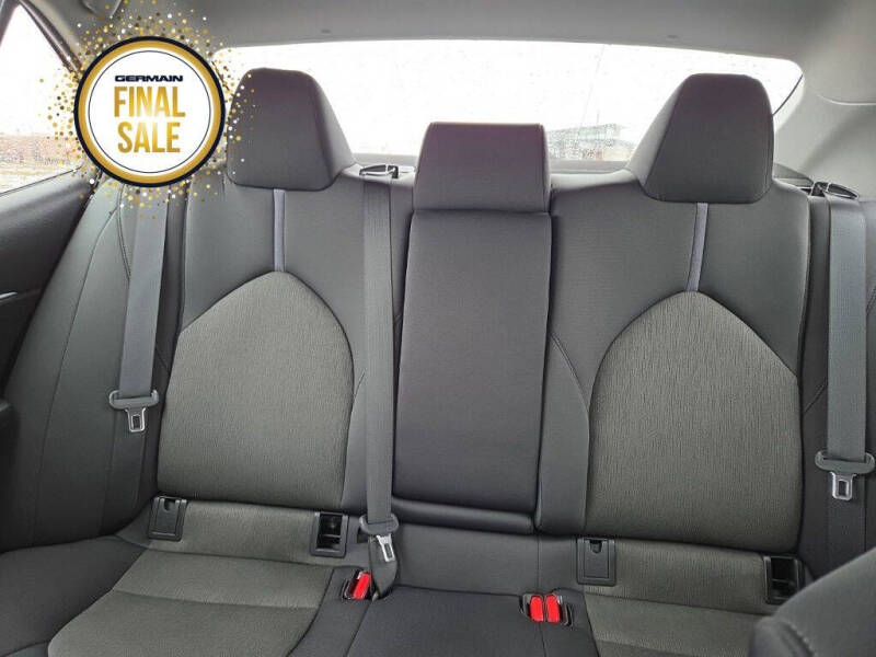 2022 Toyota Camry LE