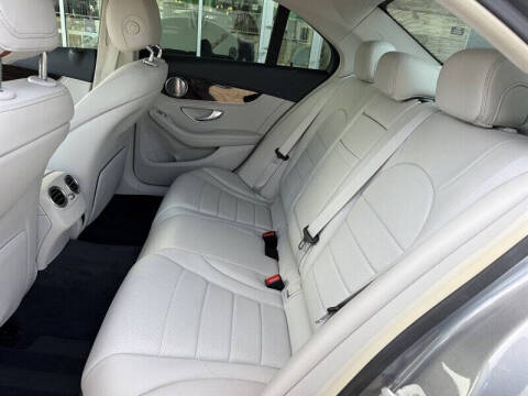 2015 Mercedes-Benz C-Class C 300