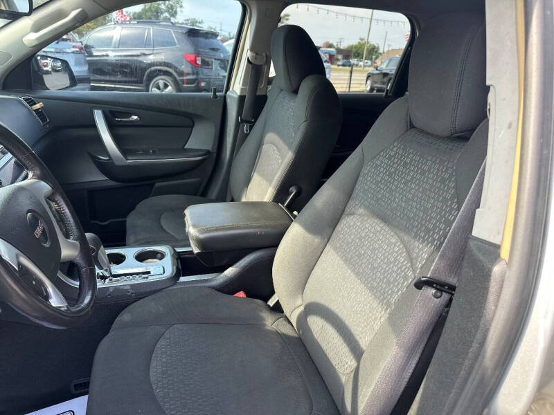 2008 GMC Acadia SLE-1