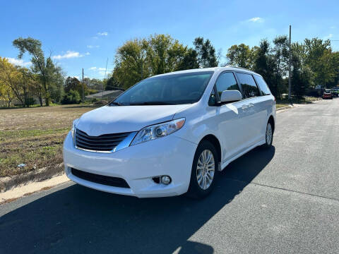 2011 Toyota Sienna for sale at ONG Auto in Farmington MN