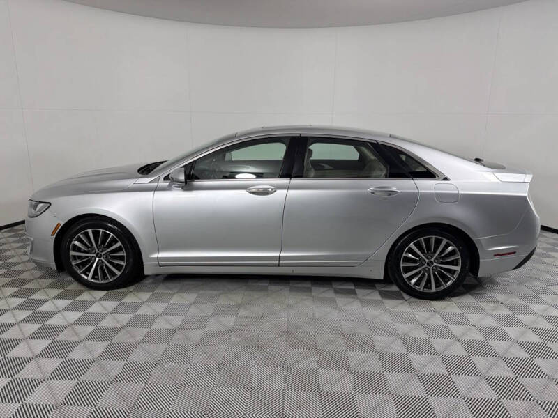 2018 Lincoln MKZ Select