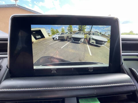 2022 GMC Yukon SLT