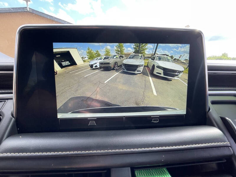 2022 GMC Yukon SLT