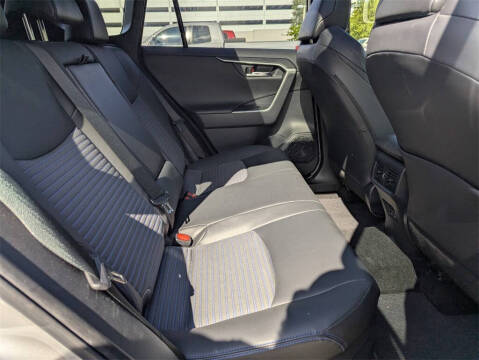 2022 Toyota RAV4 Hybrid XSE