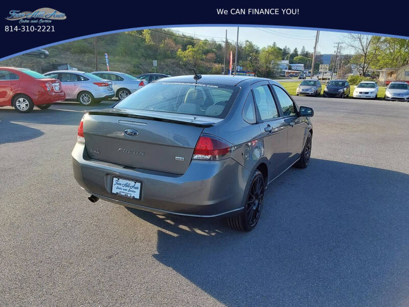 2010 Ford Focus SES