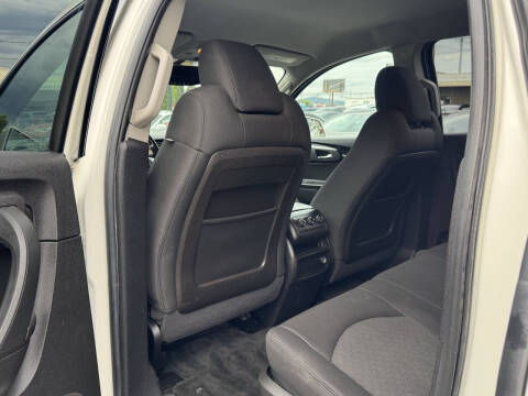 2011 Chevrolet Traverse LT